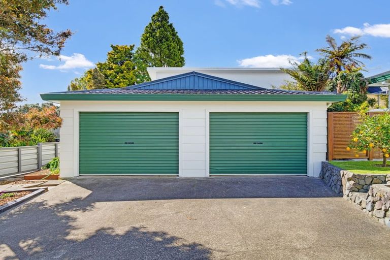 Photo of property in 120 Cambridge Road, Bethlehem, Tauranga, 3110