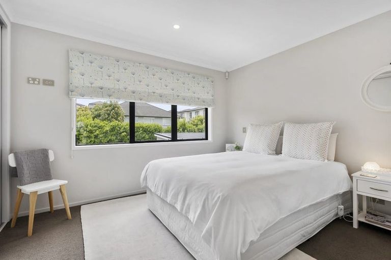 Photo of property in 135 Bonair Crescent, Silverdale, 0932