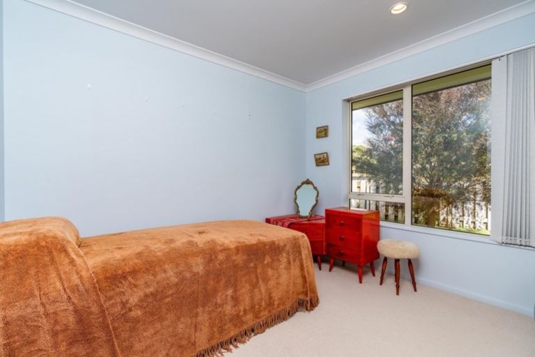 Photo of property in 17 Shoemaker Road, Waipu, 0510