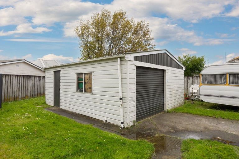 Photo of property in 44 Cambridge Street, Milson, Palmerston North, 4414