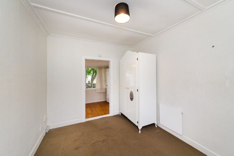 Photo of property in 25 Hunia Street, Marton, 4710