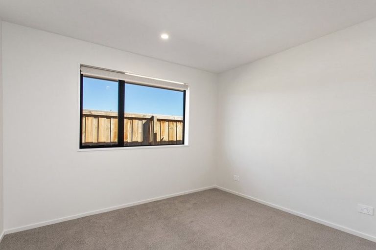 Photo of property in 4 Herridge Street, Woodend, 7691