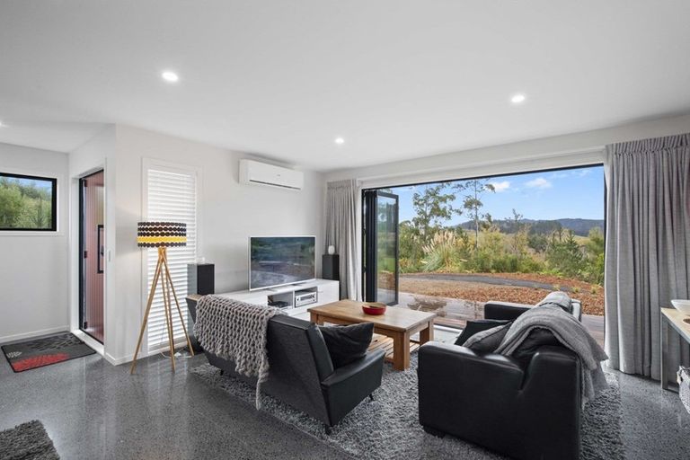 Photo of property in 2448 Hunua Road, Hunua, Papakura, 2583