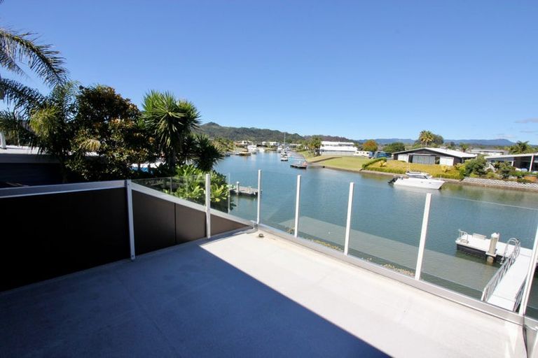 Photo of property in 19 Aquila Drive, Whitianga, 3510