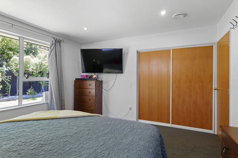 Photo of property in 11 Bishopsworth Street, Hillsborough, Christchurch, 8022