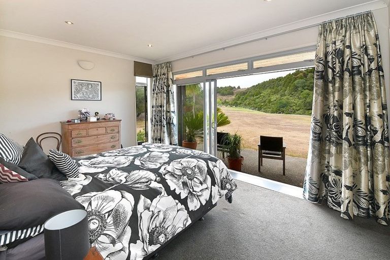 Photo of property in 210i Monowai Road, Wainui, Silverdale, 0994