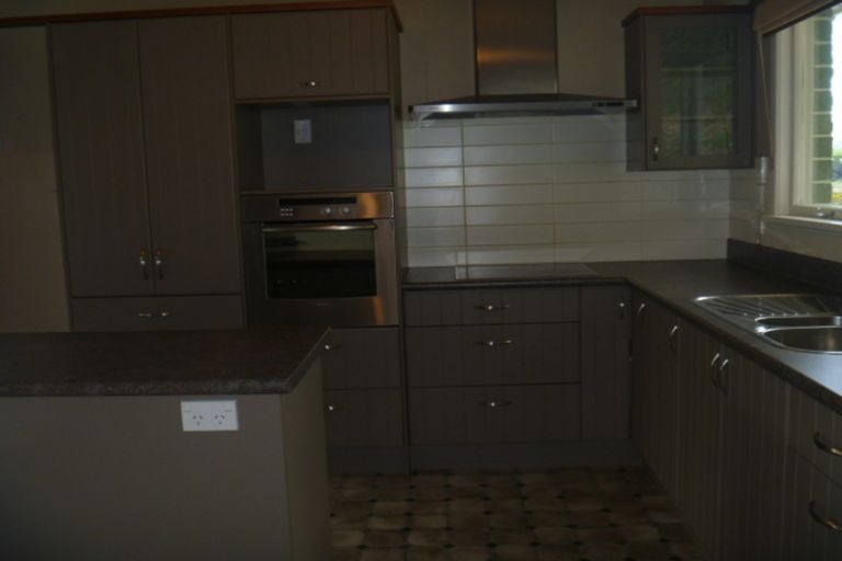 Photo of property in 7 Branxholm Street, Roxburgh, 9500