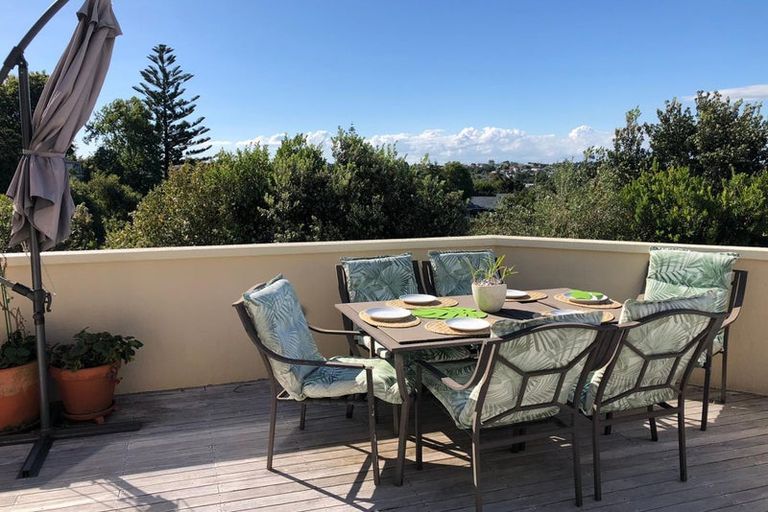 Photo of property in 24b View Road, Shelly Park, Auckland, 2014