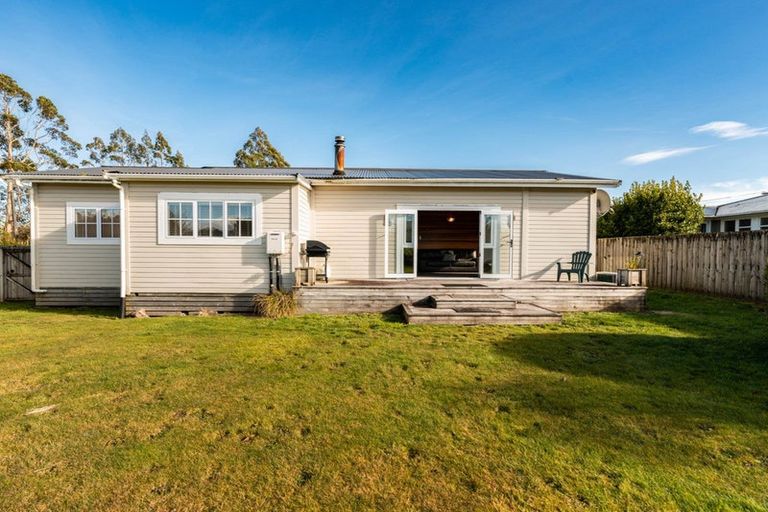 Photo of property in 7 Tongariro Place, National Park, Owhango, 3989