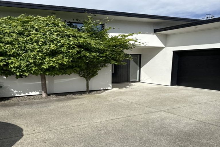 Photo of property in 33 Union Street, Hokowhitu, Palmerston North, 4410