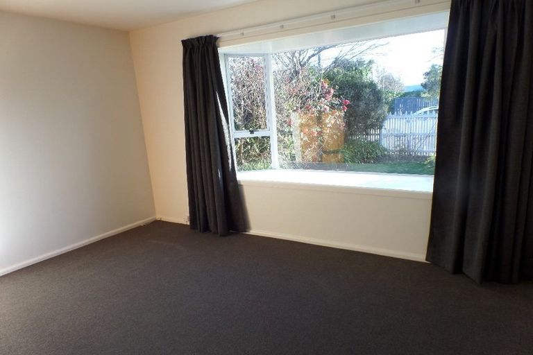 Photo of property in 202 Avonhead Road, Avonhead, Christchurch, 8042