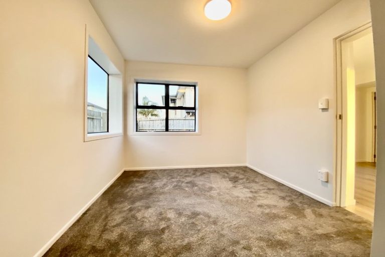 Photo of property in 98 Kimpton Road, Papatoetoe, Auckland, 2025