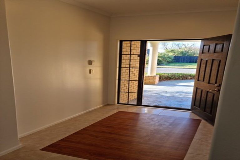 Photo of property in 15 Mahuri Street, Parklands, Christchurch, 8083