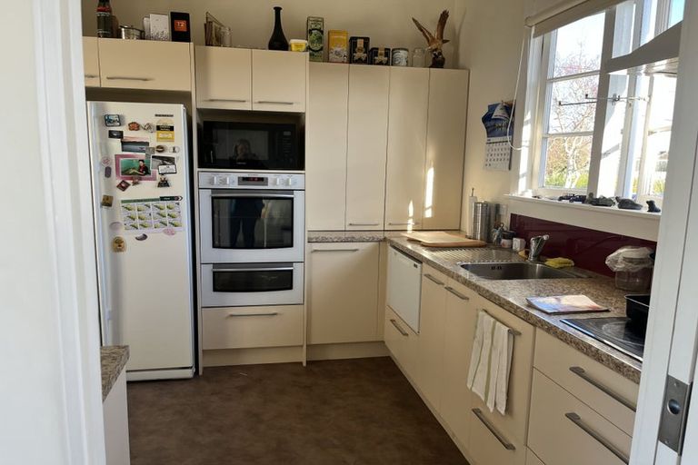 Photo of property in 75 Dixon Avenue, Hawera, 4610