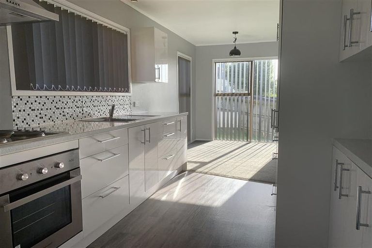 Photo of property in 7 Malte Brun Place, Papatoetoe, Auckland, 2025