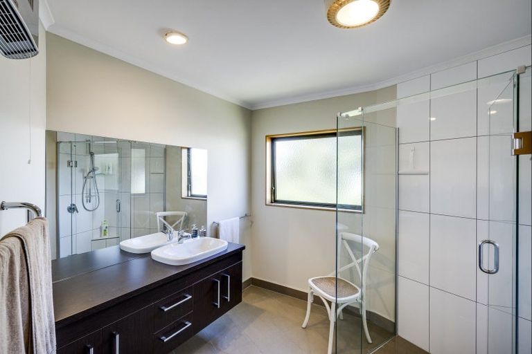 Photo of property in 19a Roslyn Road, Bluff Hill, Napier, 4110