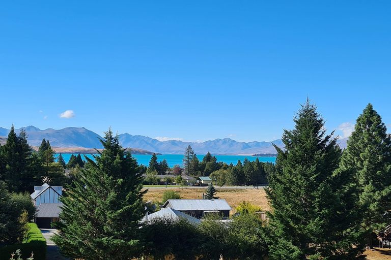 Photo of property in 3 Hamilton Drive, Lake Tekapo, 7999