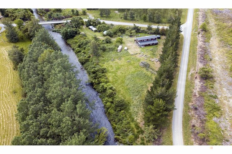 Photo of property in 9 Sheepdip Road, Kakahu, Geraldine, 7991