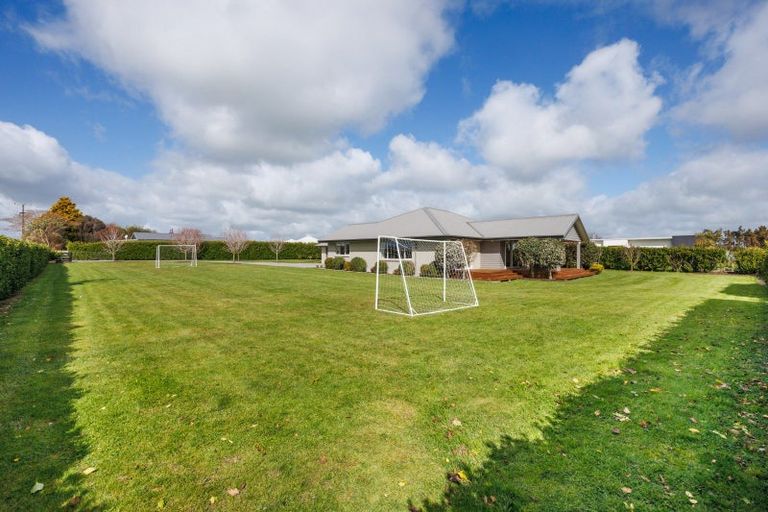 Photo of property in 25 Roots Street East, Feilding, 4702