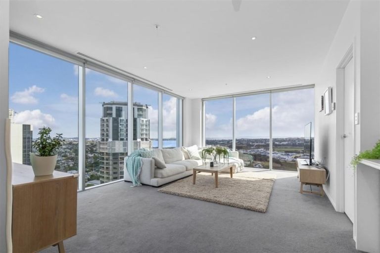 Photo of property in Sentinel Apartments, 1503/3 Northcroft Street, Takapuna, Auckland, 0622