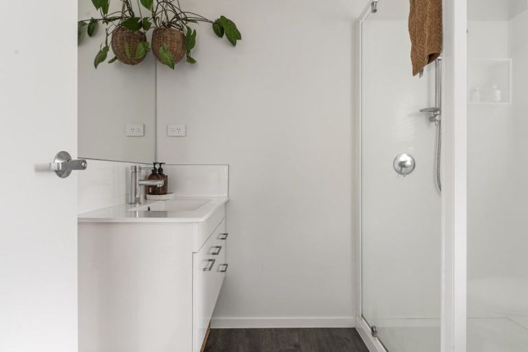 Photo of property in 19 Silver Fern Lane, Papamoa, 3118