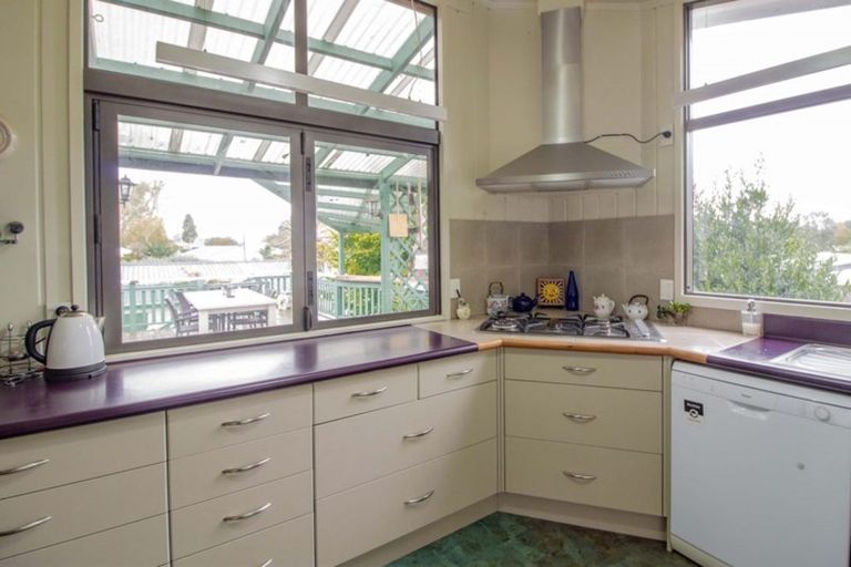 Photo of property in 6 Campbell Street, Waihou, Te Aroha, 3393