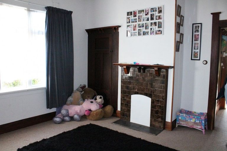 Photo of property in 31 Mary Street, Winton, 9720