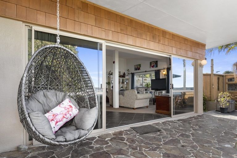 Photo of property in 54 The Esplanade, Omokoroa, 3114