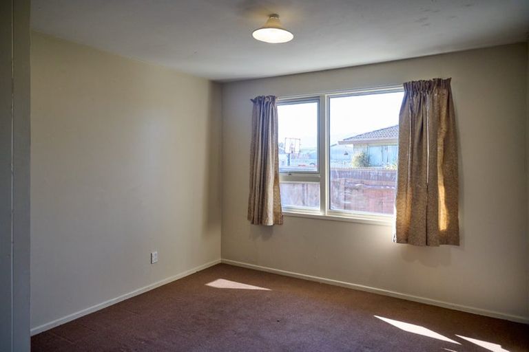 Photo of property in 1/29 Kuaka Crescent, Bromley, Christchurch, 8062