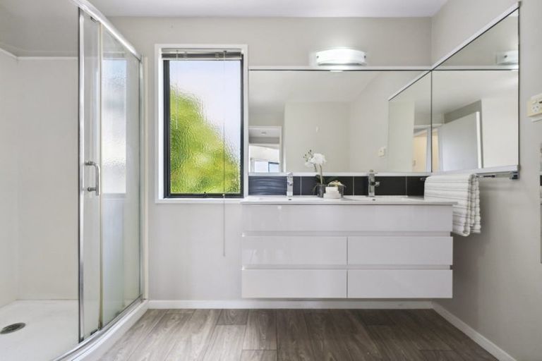 Photo of property in 65 Hinewa Road, Otumoetai, Tauranga, 3110