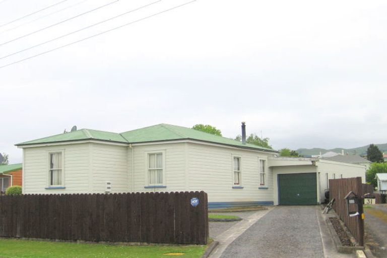 Photo of property in 32 Taylor Avenue, Paeroa, 3600