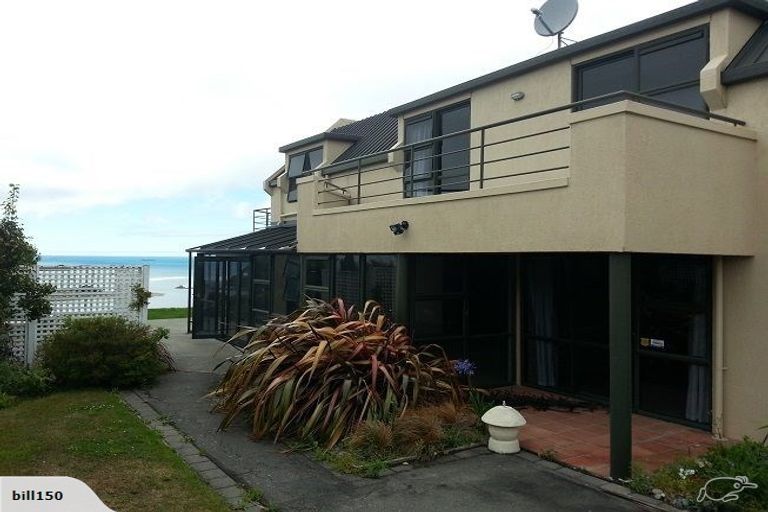 Photo of property in 10 Dunkeld Lane, Redcliffs, Christchurch, 8081