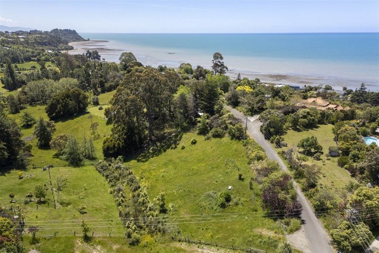 Photo of property in 21 Korepo Road, Ruby Bay, Mapua, 7173