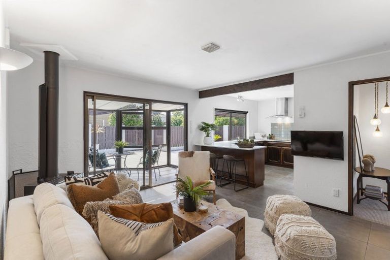 Photo of property in 34 Vivian Wilson Drive, Eastern Beach, Auckland, 2012