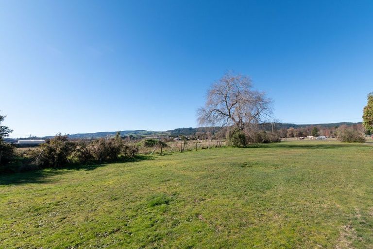 Photo of property in 11 Middleton Road, Hannahs Bay, Rotorua, 3010