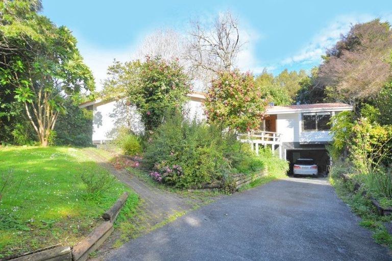 Photo of property in 37 Leigh Road, Leigh, Warkworth, 0985