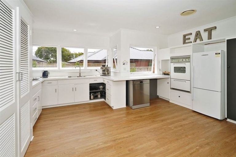 Photo of property in 47 Queenwood Avenue, Queenwood, Hamilton, 3210