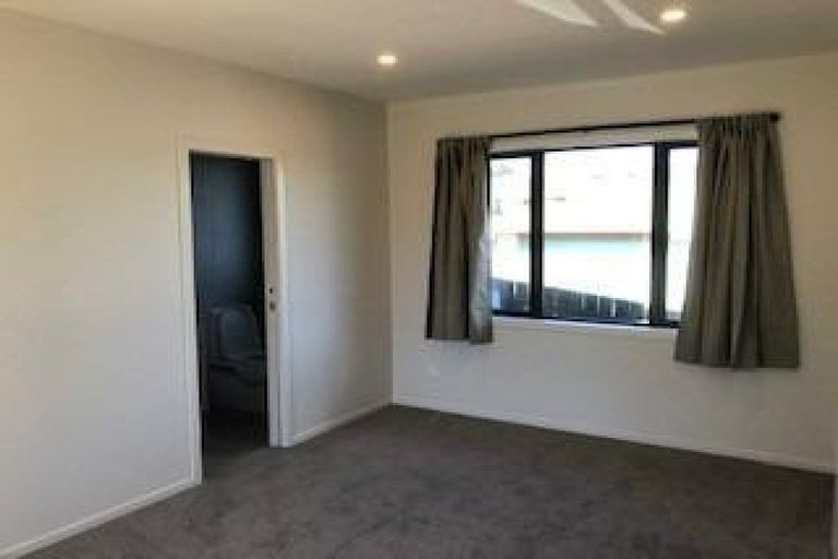 Photo of property in 27a Tennyson Avenue, Avalon, Lower Hutt, 5011