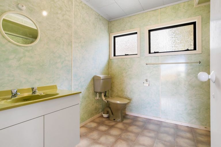 Photo of property in 107 Lorraine Place, Whangamata, 3620