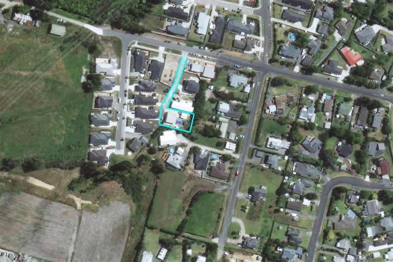 Photo of property in 5 Duchess Way, Riverhead, 0820