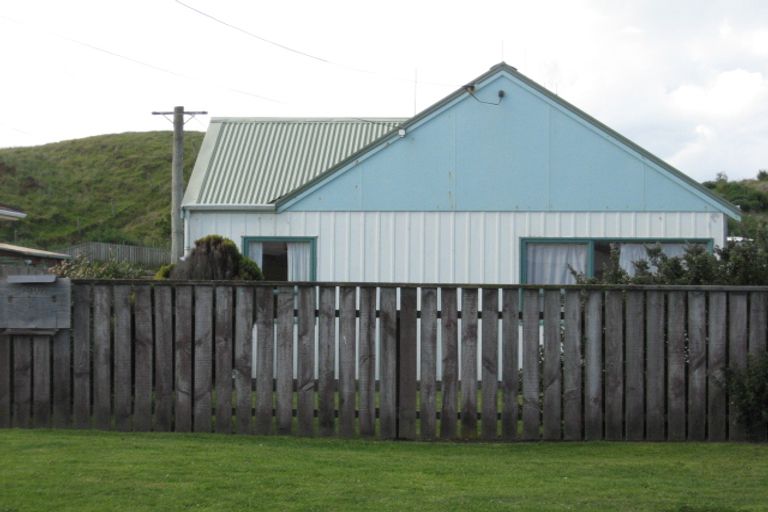 Photo of property in 160a Karaka Street, Castlecliff, Whanganui, 4501
