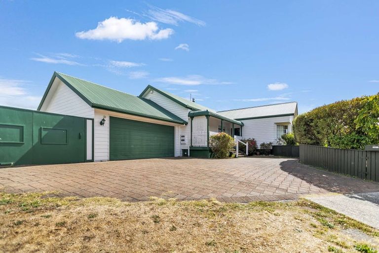 Photo of property in 63 Kiddle Drive, Hilltop, Taupo, 3330