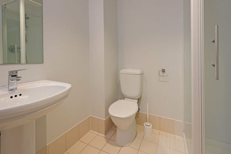 Photo of property in 11a/30 Westward Ho, Glen Eden, Auckland, 0602