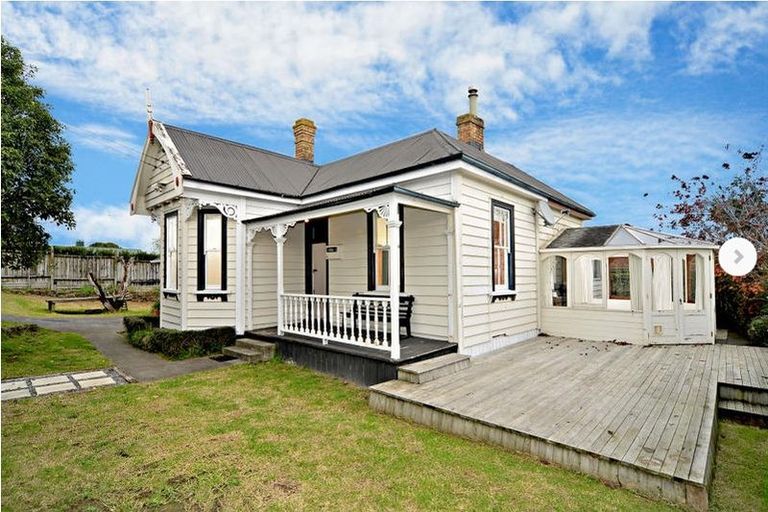 Photo of property in 3/15 Railway Street West, Papakura, 2110