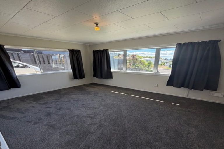 Photo of property in 7 Hawk Place, Selwyn Heights, Rotorua, 3015