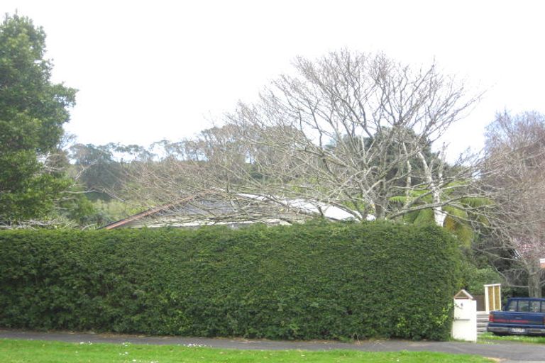 Photo of property in 6 Peace Avenue, Moturoa, New Plymouth, 4310