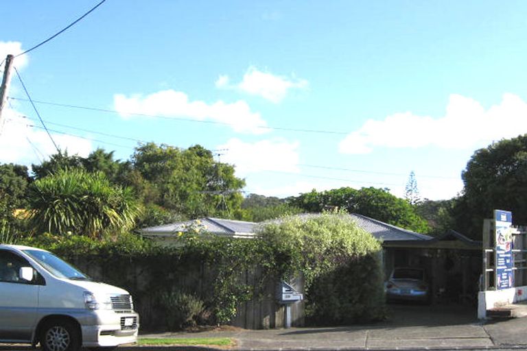 Photo of property in 276 Beach Road, Campbells Bay, Auckland, 0630