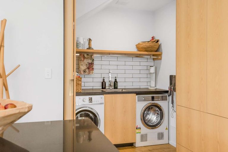 Photo of property in 53a Edward Avenue, Edgeware, Christchurch, 8013