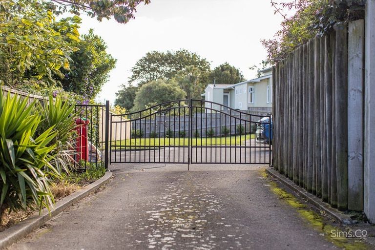 Photo of property in 1a Brassey Road, Saint Johns Hill, Whanganui, 4500