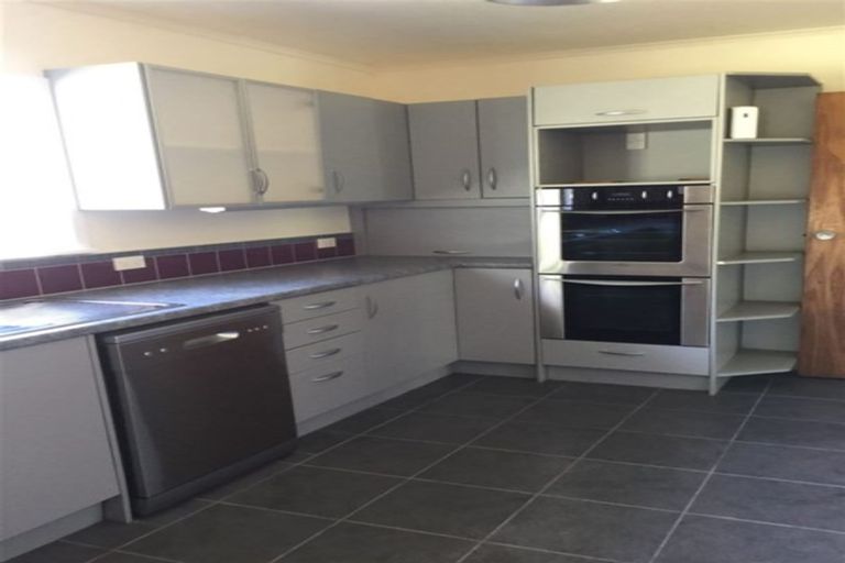 Photo of property in 5 Spedding Road, Whenuapai, Auckland, 0618